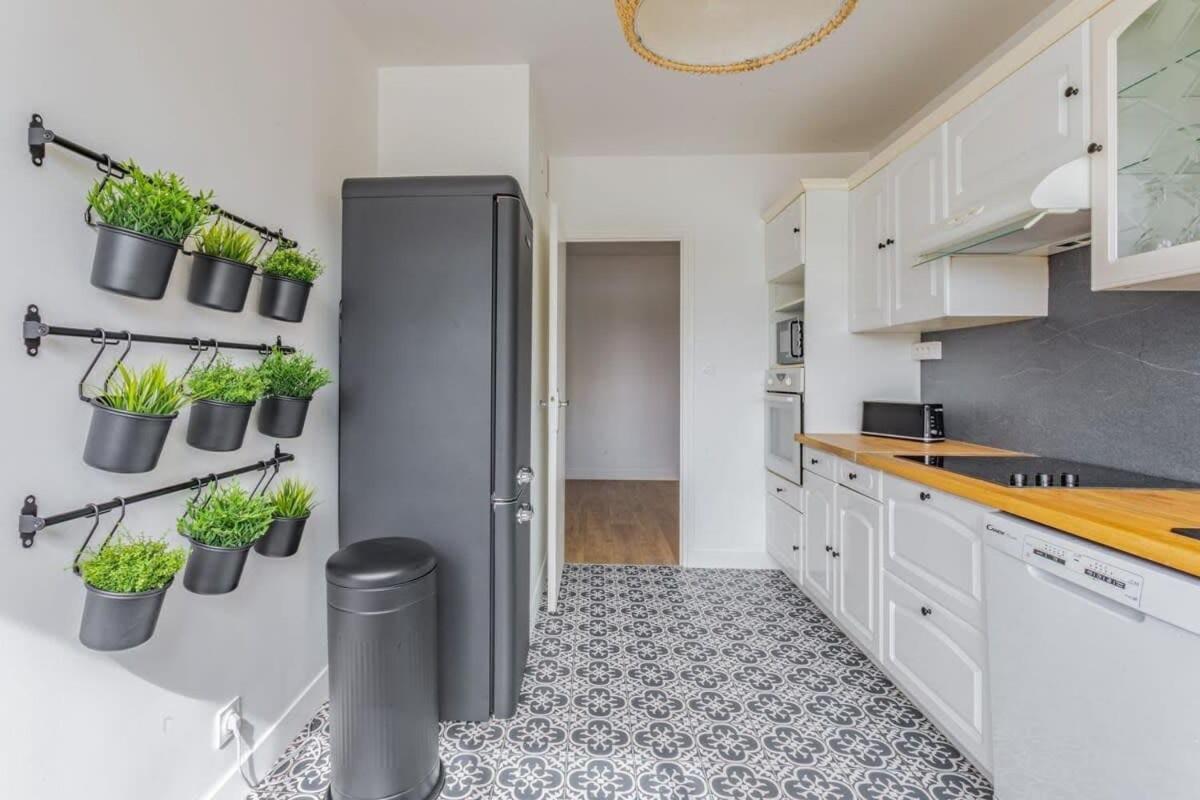 Appart'Hôtel Luminous Vue Seine- Paris 15min Juvisy-sur-Orge Exterior foto